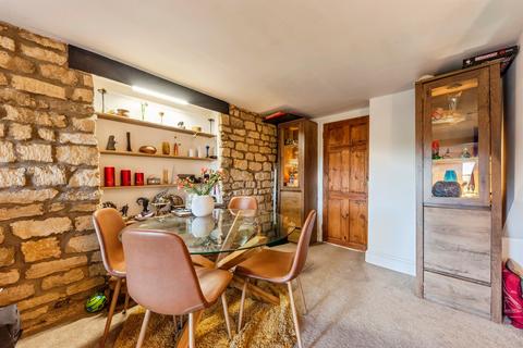 2 bedroom character property for sale, The Row, Carlton Scroop, Grantham