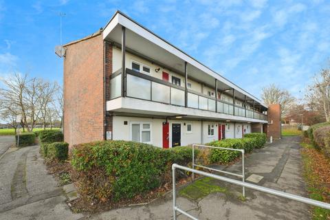 1 bedroom flat for sale, Neal Court, Waltham Abbey