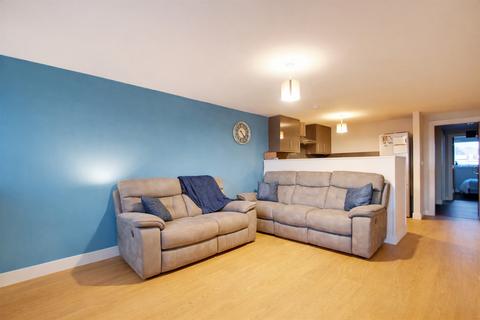 2 bedroom apartment for sale, Clacton-on-sea CO15