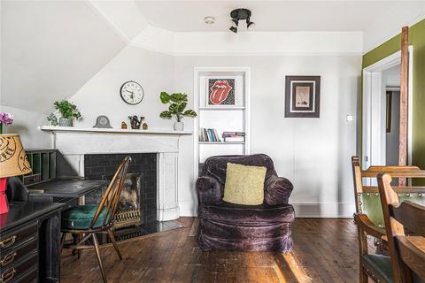 3 bedroom penthouse for sale, Raglan Road, Reigate, Surrey, RH2