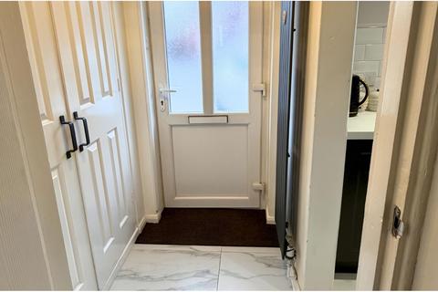 2 bedroom semi-detached house for sale, Boscobel Close, Telford, TF3