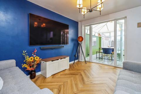 2 bedroom semi-detached house for sale, Boscobel Close, Telford, TF3