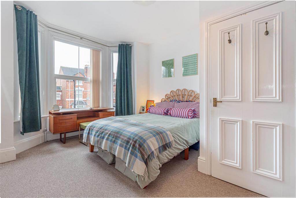Bedroom-1.jpg