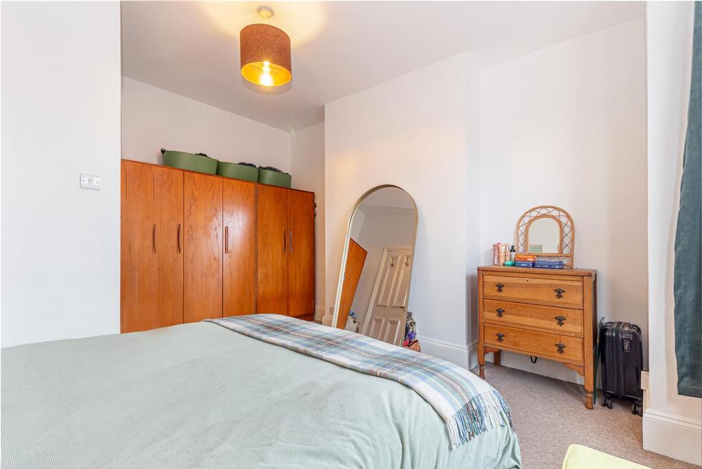Bedroom-3.jpg