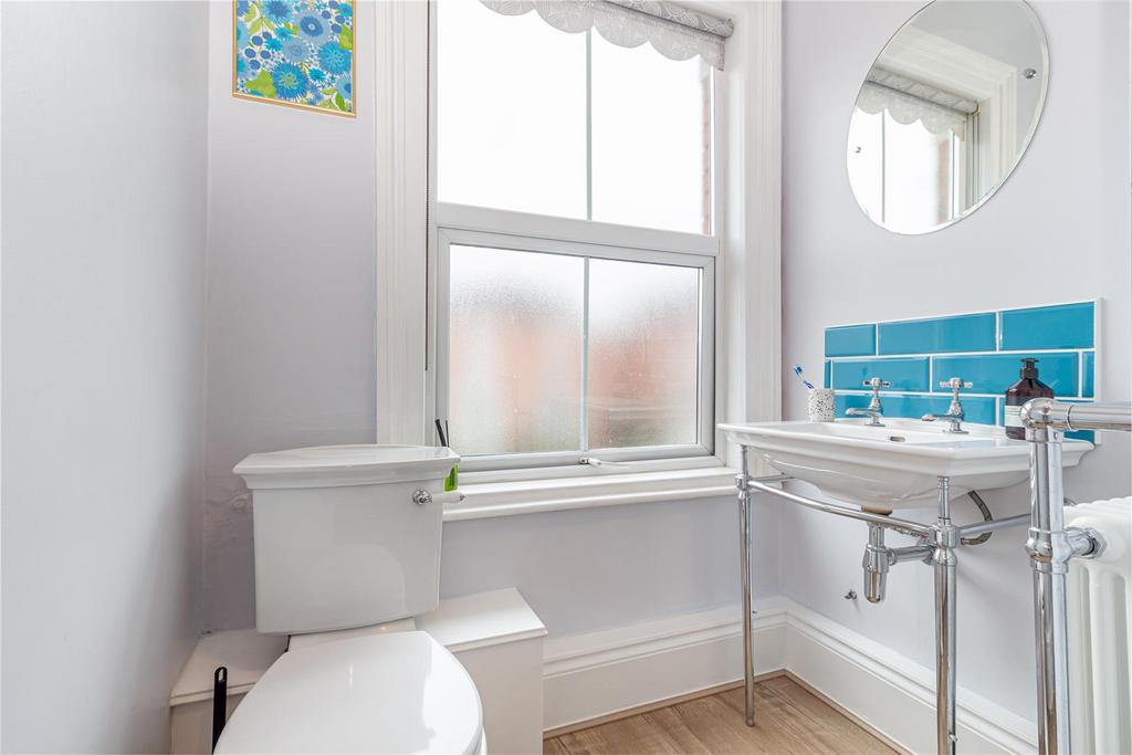 Bathroom-2.jpg