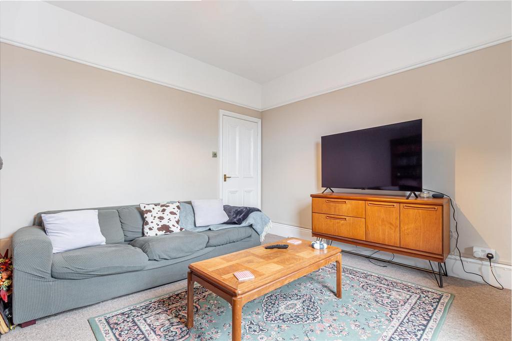 Living-room-2.jpg