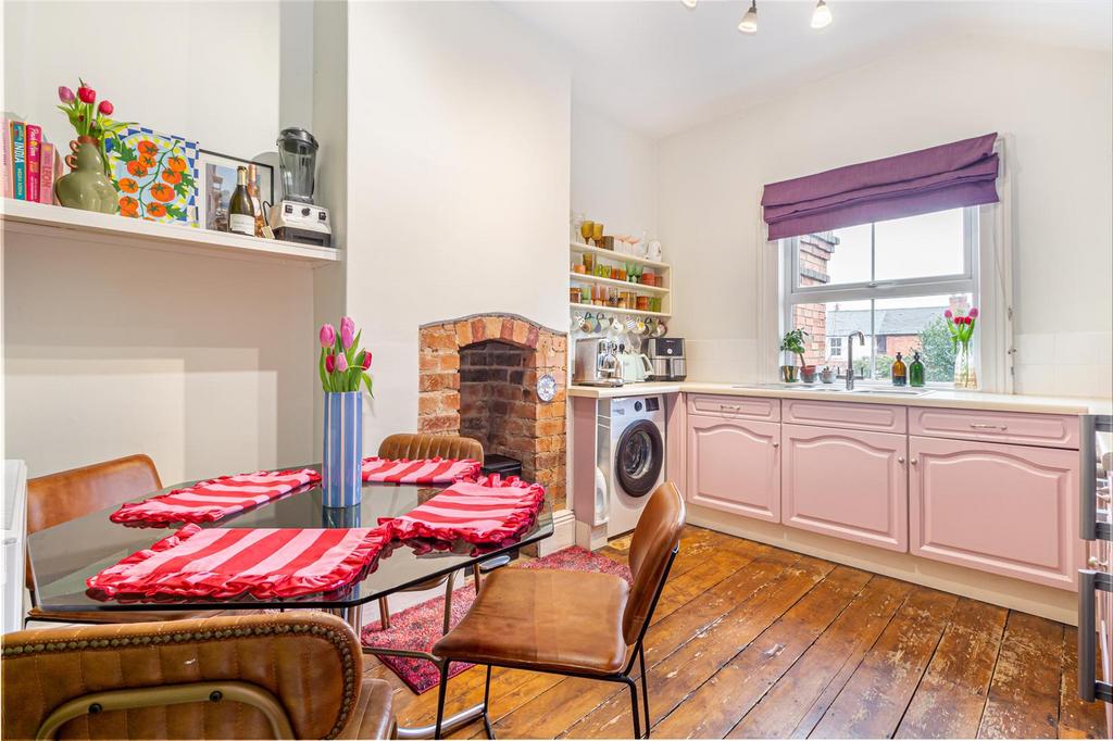 Kitchen-1.jpg