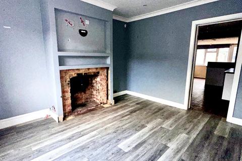 4 bedroom terraced house for sale, Wembley Avenue, Lancing