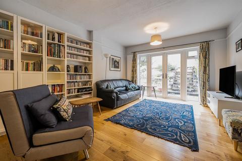 3 bedroom detached house for sale, Kings Road, Berkhamsted