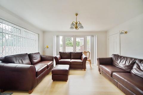 undefined, Woodstock Road, Broxbourne