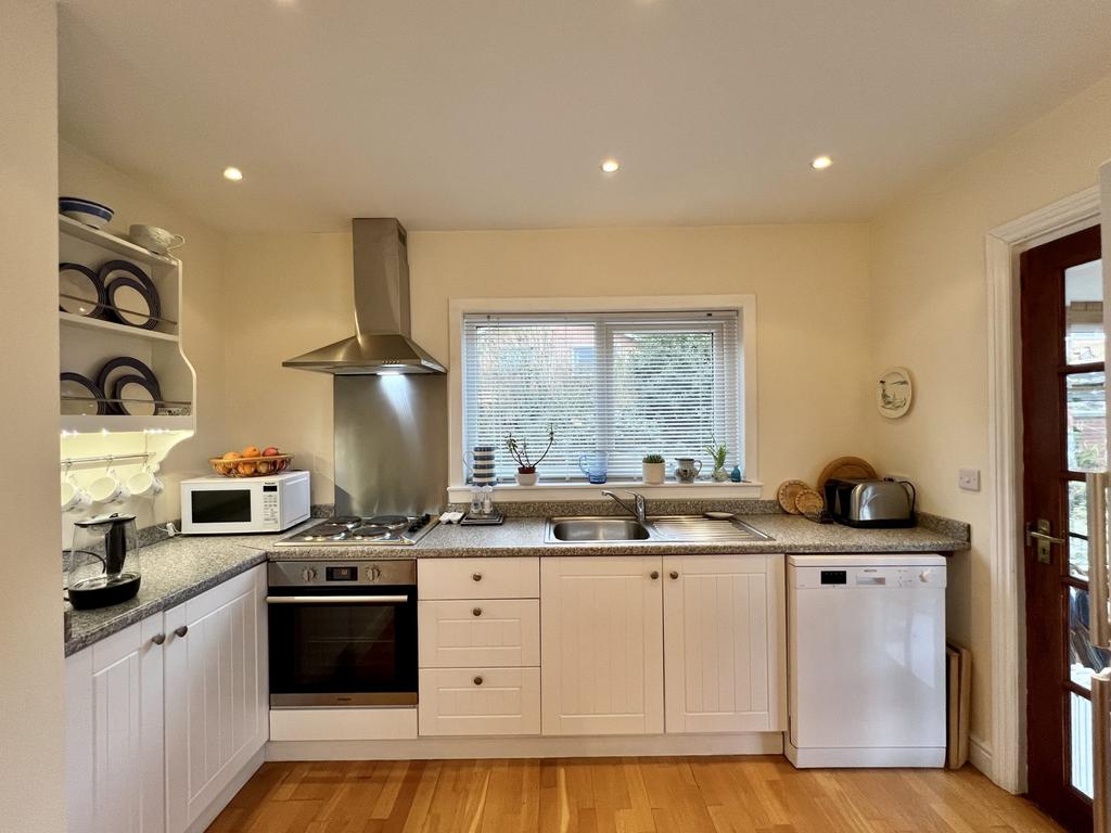 13 Woodlands Avenue, Kirkcudbright - Williamson an