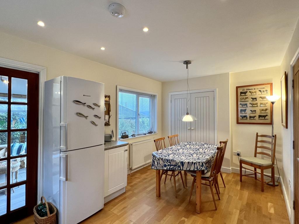 13 Woodlands Avenue, Kirkcudbright - Williamson an
