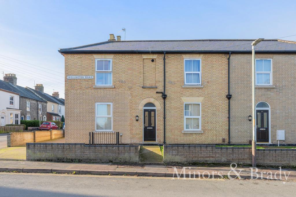 7 bedroom semi-detached house to rent