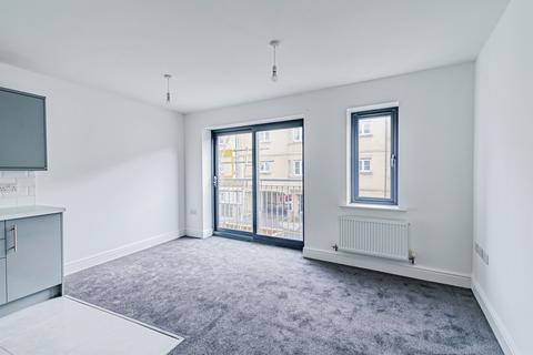 2 bedroom flat for sale, Queens Road, Hastings