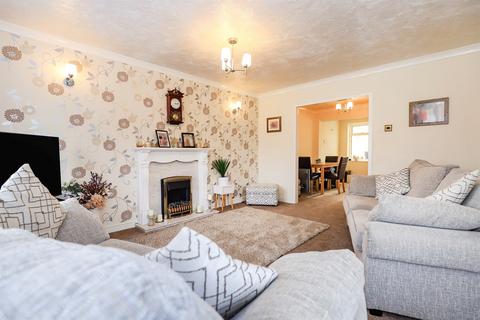 undefined, Clanfield Avenue, Wednesfield, Wolverhampton