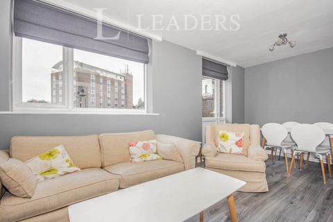 2 bedroom flat to rent, Abbey End, CV8