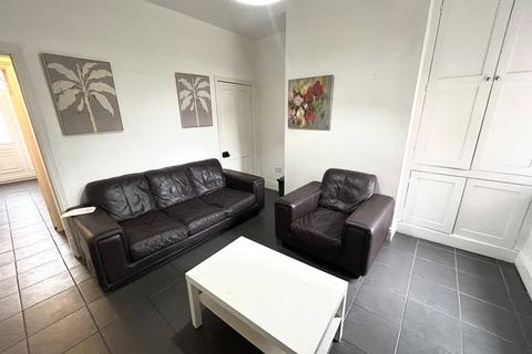 4 bedroom terraced house to rent, Farm Street, Derby, Derbyshire, DE22