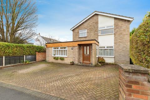 4 bedroom detached house for sale, High Street, Arlesey