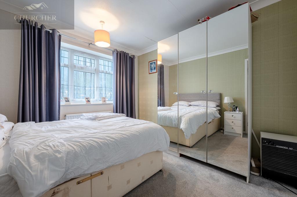 22queens Green-03
