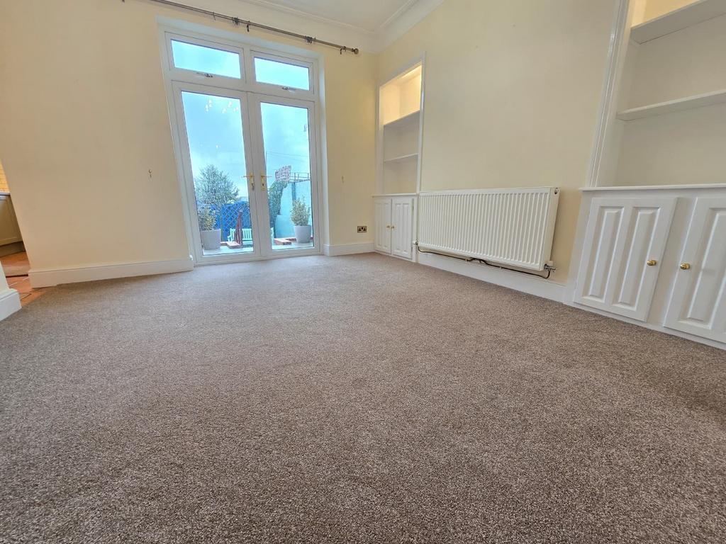 Dining room (2)