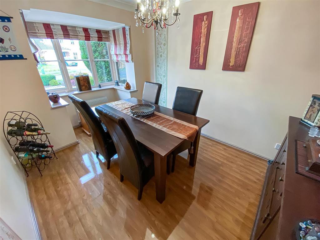 Dining Room.jpg