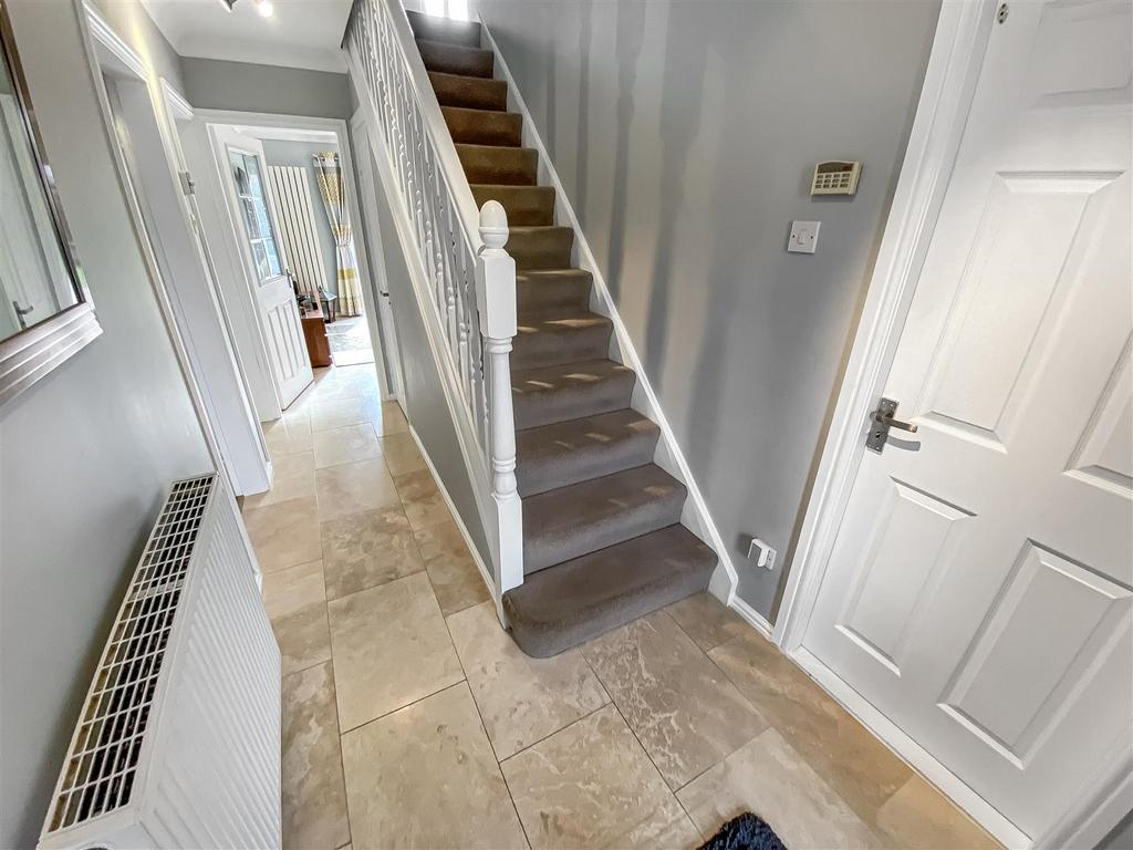 Hallway.jpg