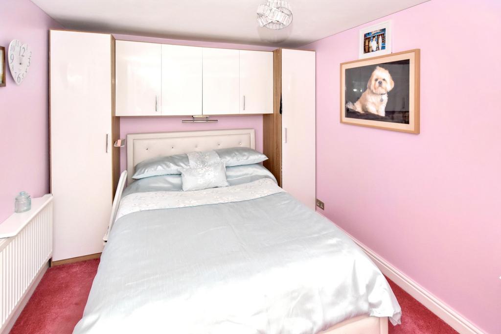 Bedroom Or Reception Room