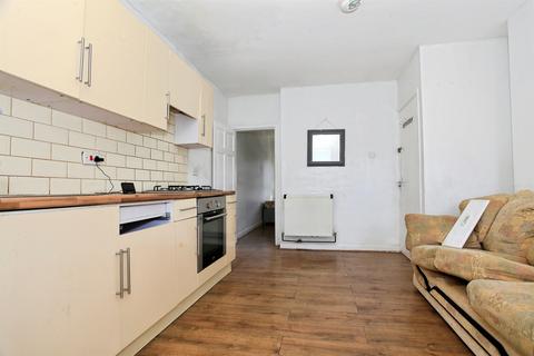 1 bedroom flat for sale, Gladstone Street, Peterborough