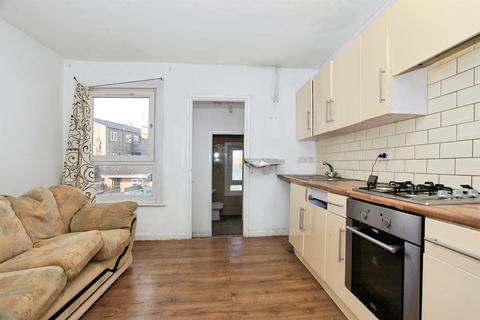1 bedroom flat for sale, Gladstone Street, Peterborough