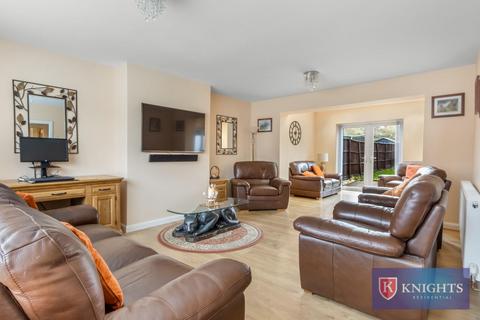 undefined, Valley Side, London, E4