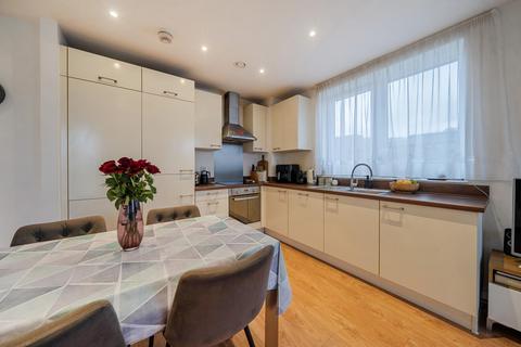 2 bedroom apartment for sale, Ottley Drive, London, SE3