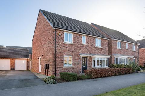 4 bedroom detached house for sale, Oak Close, Boroughbridge