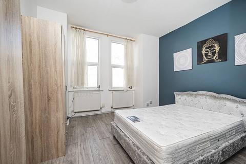 Gurney Road, Stratford, London, E15