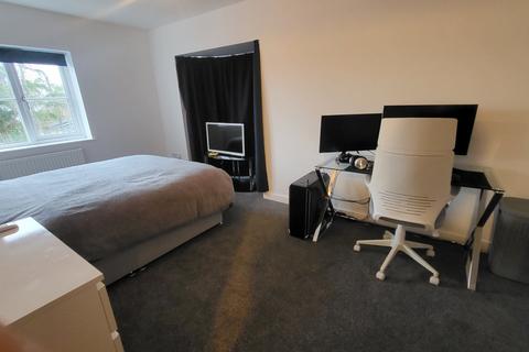 1 bedroom in a house share to rent, New Road, South Molton, EX36