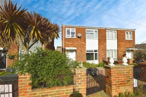 3 bedroom semi-detached house for sale, Fry Close, Rochester ME3