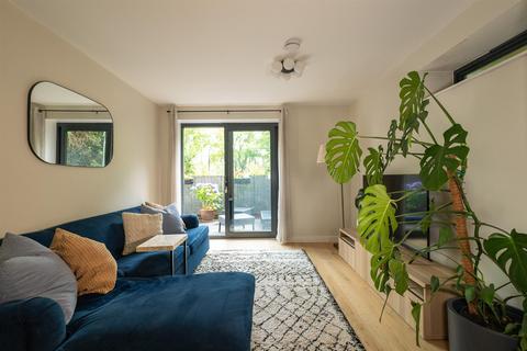 1 bedroom apartment for sale, Poppy Court, 6A The Drive, Coulsdon