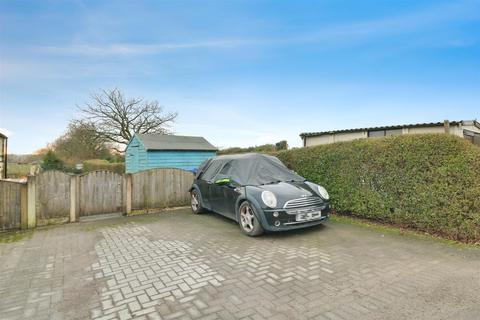3 bedroom terraced house for sale, Bemersley Road, Ridgway, Brown Edge