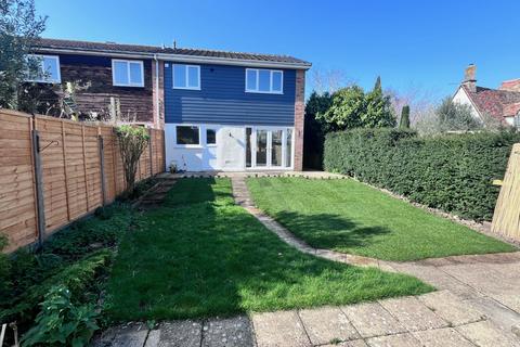 3 bedroom end of terrace house for sale, Swan End, Buckden, PE19 5SW