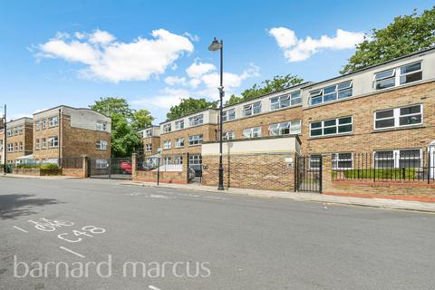 Ferndale Road, London