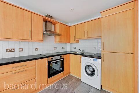 1 bedroom apartment for sale, Ferndale Road, London