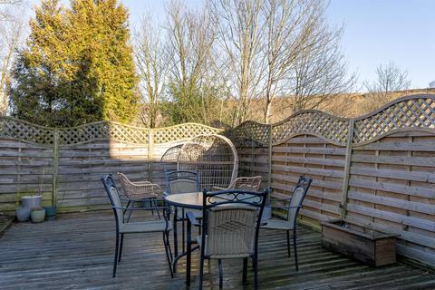 2 bedroom cottage for sale, Benn Lane, Huddersfield HD3