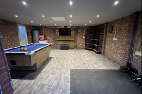 2 bedroom semi-detached house for sale, Southfield Crescent, Thurnscoe, Rotherham