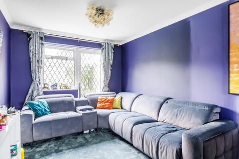 3 bedroom link detached house for sale, Forge Croft, Edenbridge, Kent