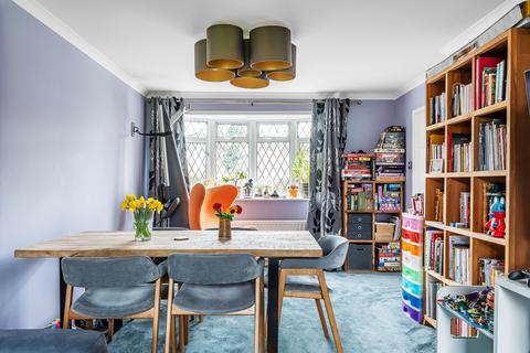 3 bedroom link detached house for sale, Forge Croft, Edenbridge, Kent
