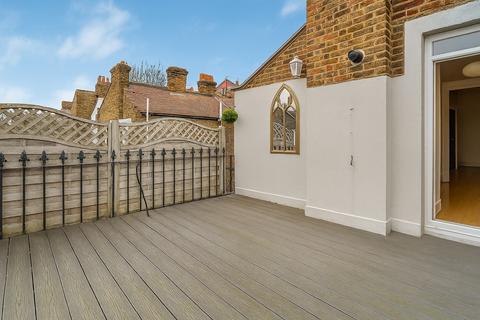 3 bedroom maisonette for sale, Glenelg Road, Brixton, London, SW2
