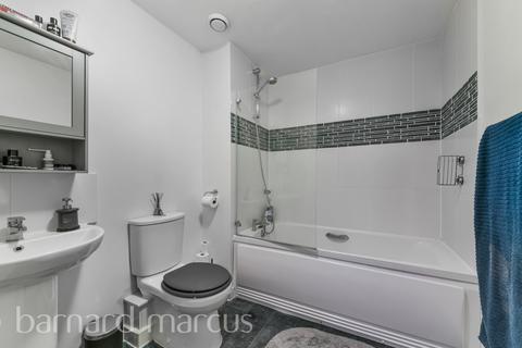 undefined, Schoolgate Drive, Morden