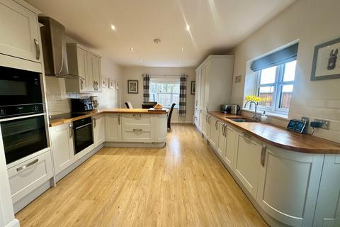 3 bedroom detached bungalow for sale, Westfield Road, Manea, March