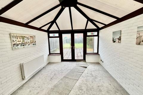 3 bedroom semi-detached house for sale, Broadway, Yaxley, Peterborough