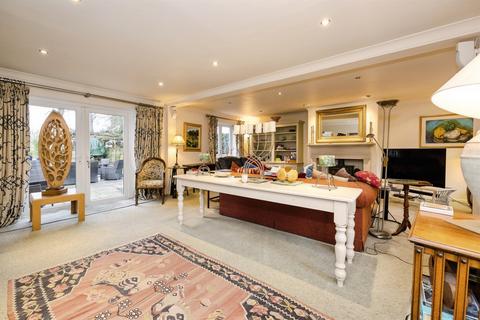 4 bedroom semi-detached house for sale, Manor Farm, Apethorpe, Peterborough