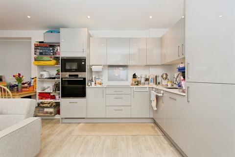2 bedroom apartment for sale, Eagle Street, Cambridge